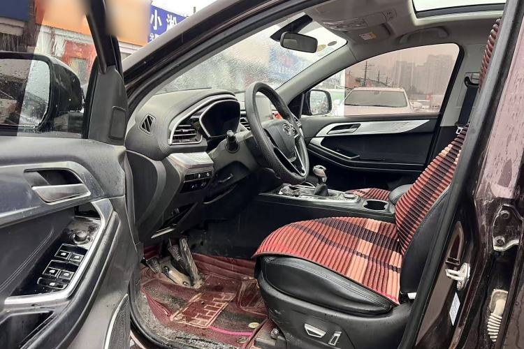 Used Soueast DX7 2018 Prime 1.5T Manual Luxury Model China V Standard