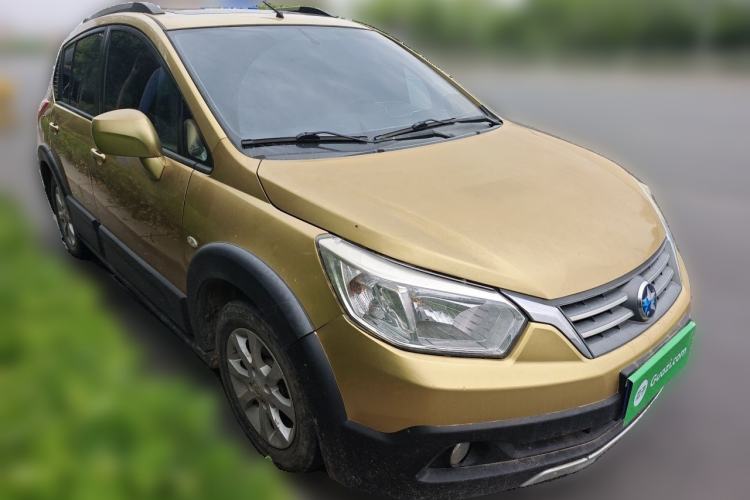 Used Venucia R50X 2013 1.6L Manual Model
