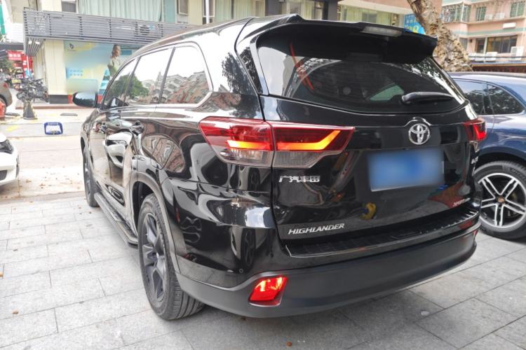 Used Toyota Highlander 2018 2.0T Four-Wheel Drive Knight Edition 7 Seats China VI Standard Rear Left 45 Deg