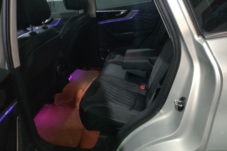 Used Hongqi HS5 2022 2.0T Smart Connect Flagship Enjoyment Purchase Edition Left Rear Seat