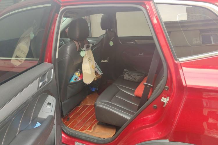 Used Roewe RX5 2016 30T Two-Wheel Drive Automatic Internet Smart Edition