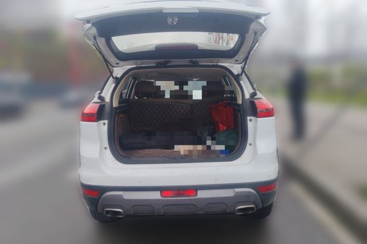 Used Geely Auto Emgrand X7 Sport 2016 1.8TD Automatic ZhiZun Version
