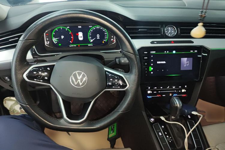 Used Volkswagen Magotan 2023 2 Million Units Commemorative Edition 330TSI DSG Luxury Version
