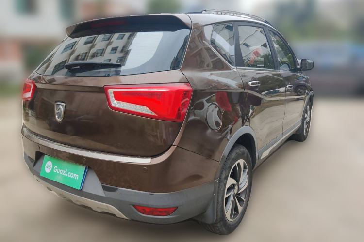 Used Baojun 560 2016 1.8L Manual Luxury Edition