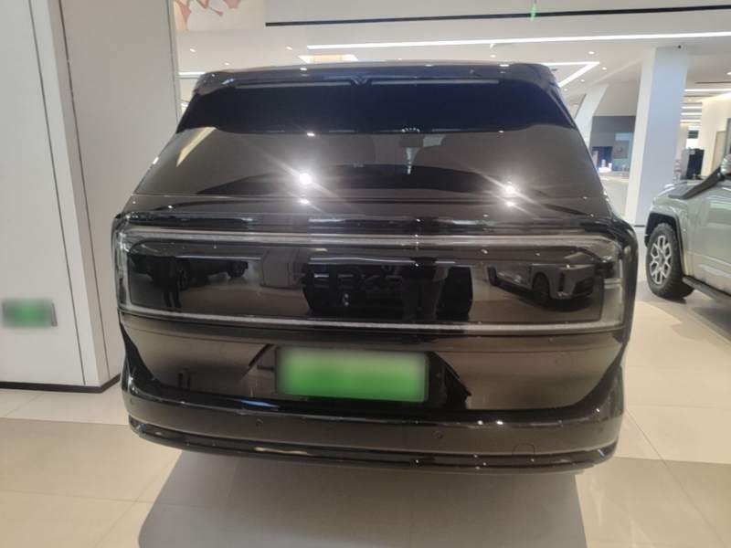 Used Zeekr 9X 2025 Hyper Edition 70kWh — 5