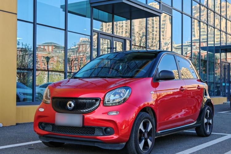 Used smart forfour 2018 1.0L 52kW Passion Edition

