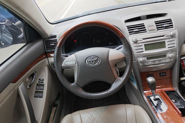 Used Toyota Camry 2013 200G Classic Luxury Edition