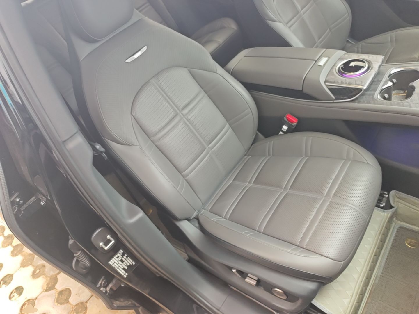 Hongqi Tiangong 08 2025 680 All-Wheel Drive Smart Selection Edition — снимка 19