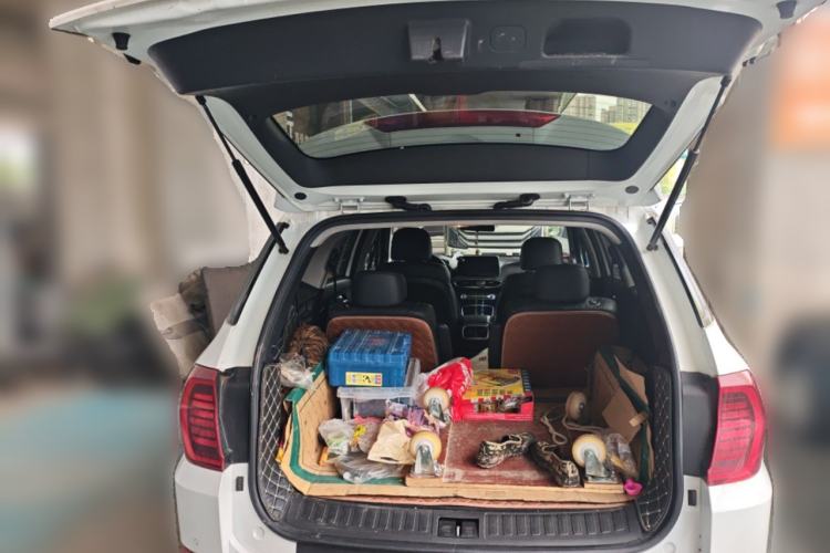 Used Hyundai Santa Fe 2020 380 TGDi Automatic Two-Wheel Drive GLS Luxury Edition Trunk