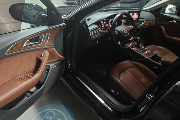 Used Audi A6L 2018 30th Anniversary Edition 45 TFSI quattro Luxury Model