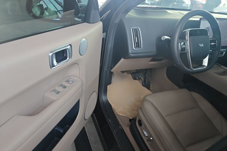 Used Li Auto L6 2025 Pro Smart Refresh Edition
