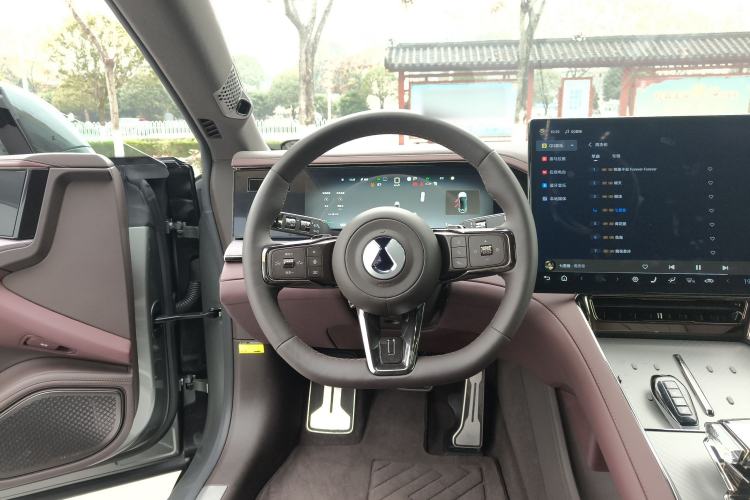 Used Denza Z9GT 2024 1100 Four-Wheel Drive Max Edition Steering Wheel