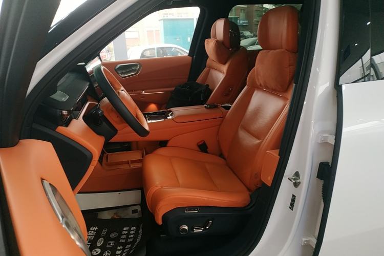 Used Lynk & Co 900 2025 2.0T Ultra