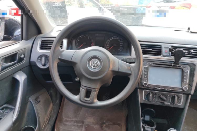 Used Volkswagen Santana 2015 1.6L Manual Comfort Edition Steering Wheel