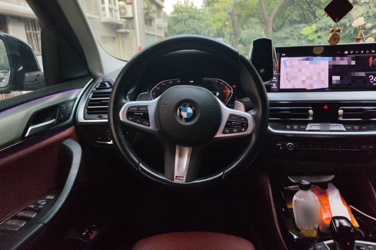 Used BMW X4 2022 xDrive 30i M Sport Package Steering Wheel