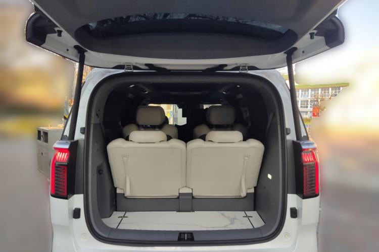 Used Zeekr 009 2022 ME Edition
