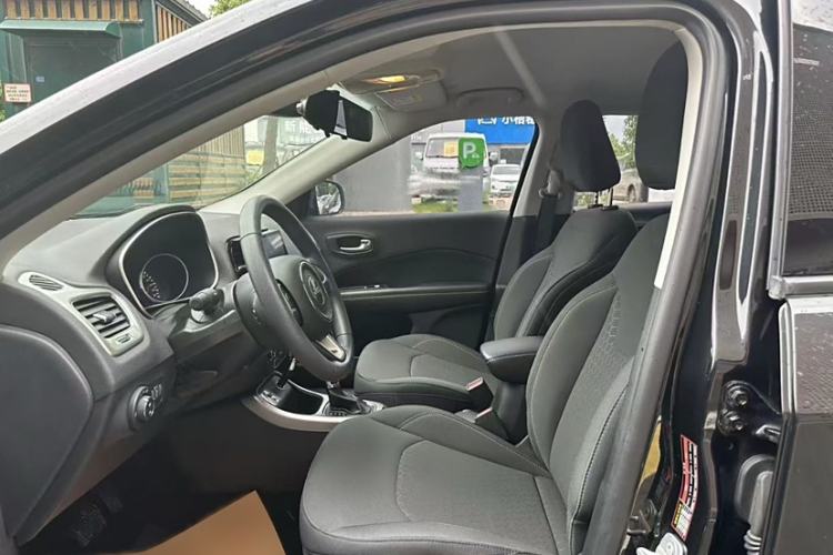 Used Jeep Compass 2017 200T Automatic Enjoyment Edition