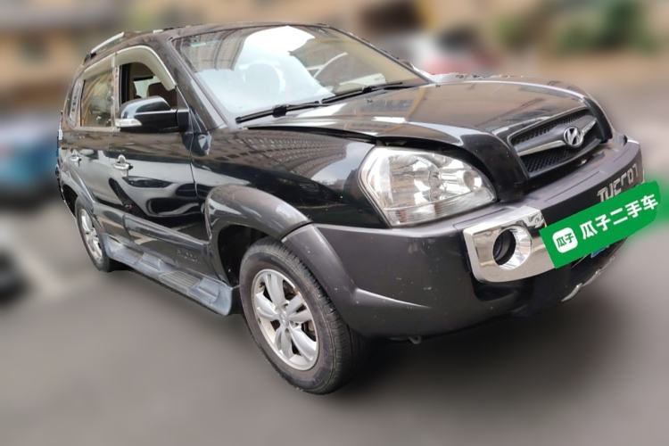 Used Hyundai Tucson 2009 2.0L Automatic Two-Wheel Drive with Sunroof
