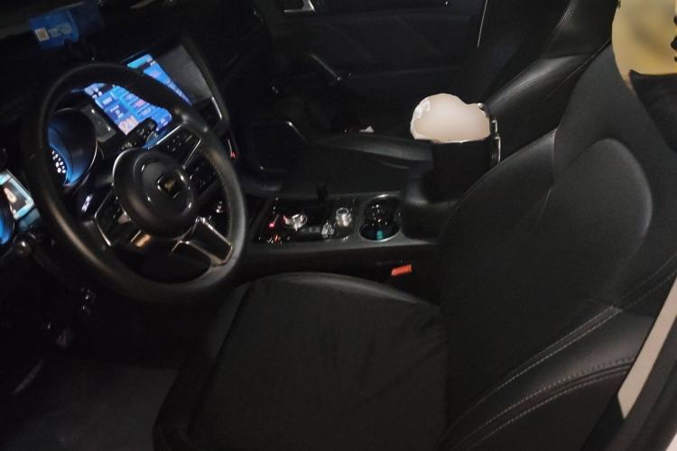 Used Zotye T600 2016 Sport Edition 2.0T DCT Luxury Model
