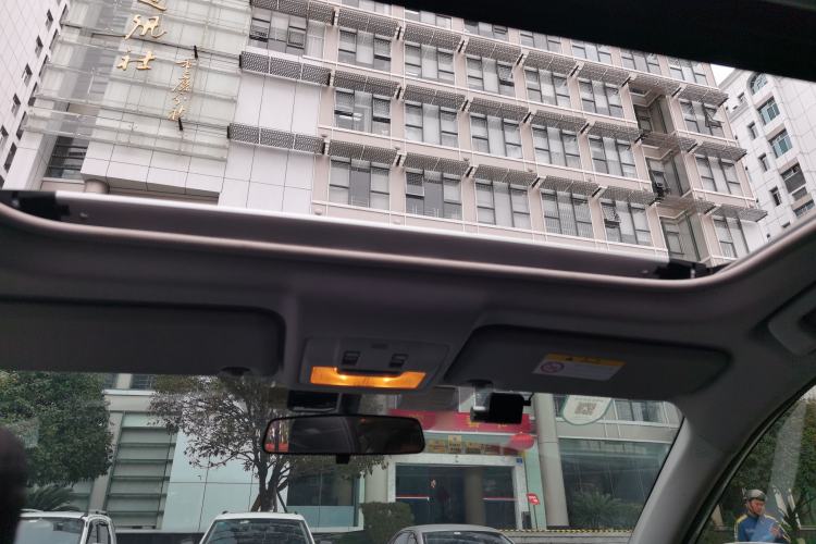 Used Toyota RAV4 2016 2.0L CVT Two-Wheel Drive Fashion Edition China V Standard