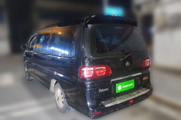 Used FORTHING Lingzhi 2022 Striving Version M5L 1.6L Luxury 7-Seater
