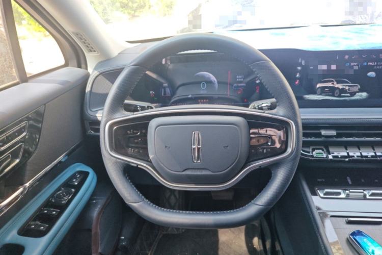 Used Lincoln Corsair 2024 1.5T Two-Wheel Drive Luxury Hybrid Version Steering Wheel