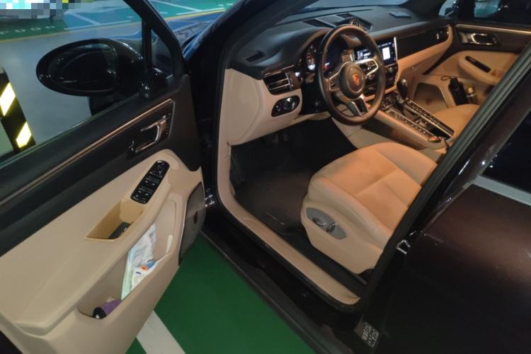 Used Porsche Macan 2021 Macan 2.0T Driver Seat