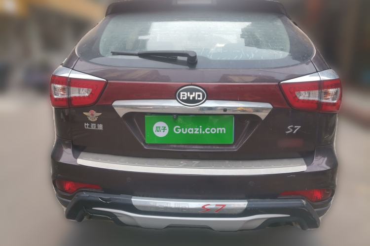 Used BYD S7 2015 2.0T Upgraded Automatic Luxury Version
