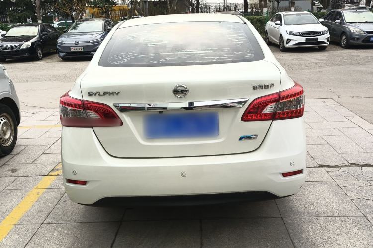 Used Nissan Sylphy 2014 1.6XV CVT Deluxe Edition