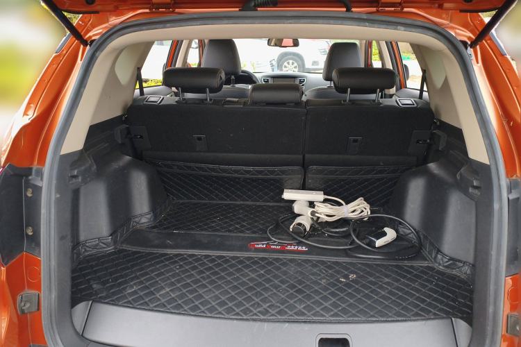 Used BYD Song New Energy 2017 Song DM 1.5TID All-Wheel Drive Prestige Model Trunk