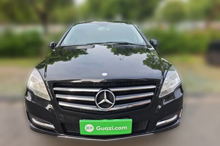 Used Mercedes-Benz R-Class 2017 R 320 4MATIC Business Edition Prestige Model Front