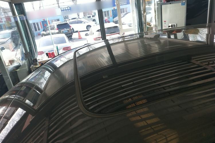 Used CHANGAN UNI-K 2023 2.0T Two-Wheel Drive YueShang Trim