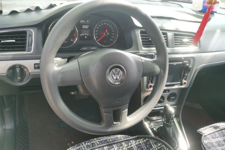 Used Volkswagen Lavida 2013 Revised Version 1.4 TSI DSG Comfort Edition Steering Wheel