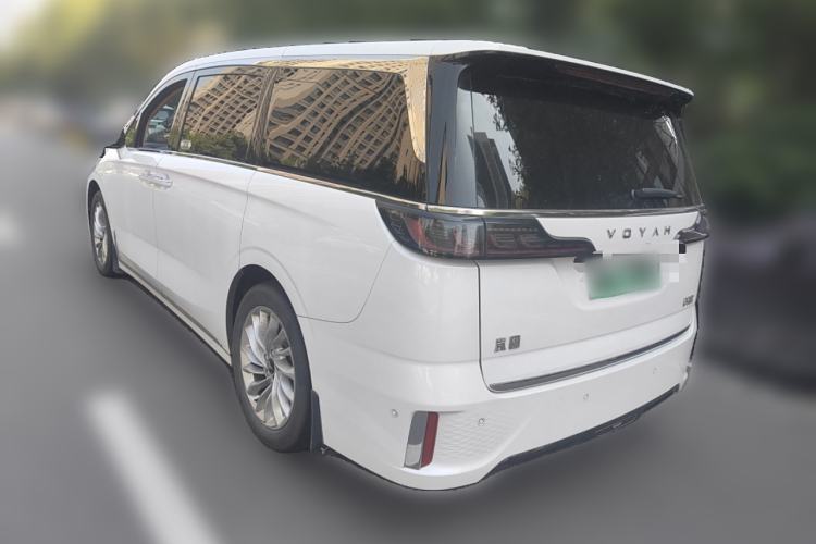 Used VOYAH Dream 2024 EV Long-Range Premium Edition
