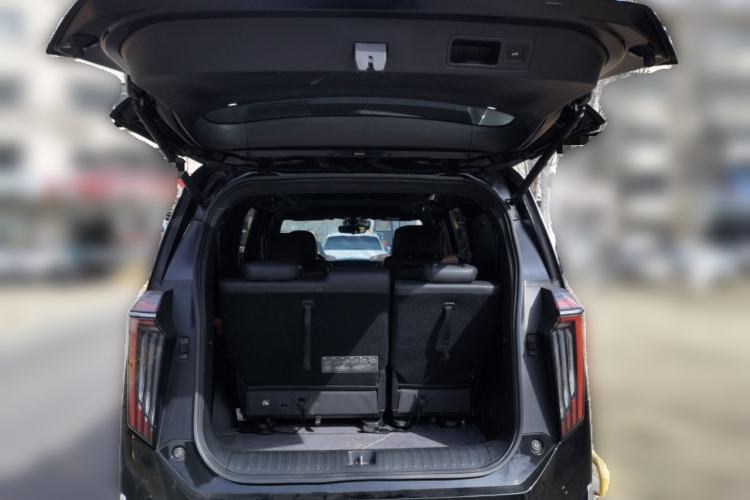 Used GAC Trumpchi M8 2023 Zongshi Series Dual-Motor Supreme Edition Trunk