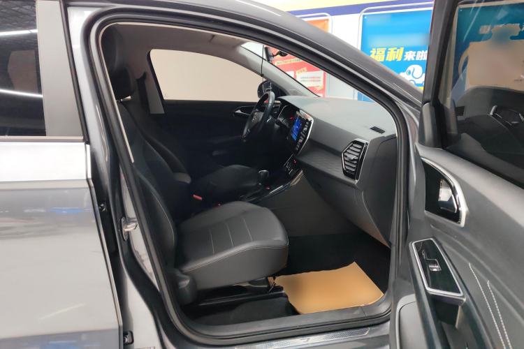 Used Jetta VS5 2022 280TSI Automatic Enjoyment Pro Trim
