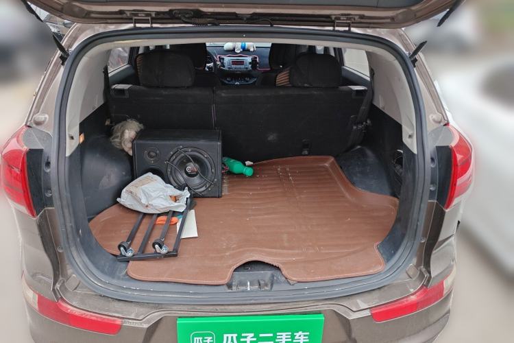 Used Kia Sportage R 2015 2.0L Manual Two-Wheel Drive GL Model Trunk