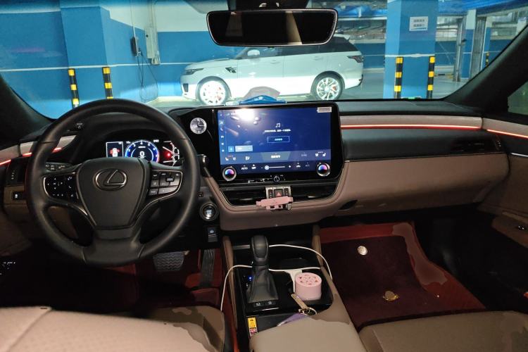 Used Lexus ES 2025 200 Premium Edition
