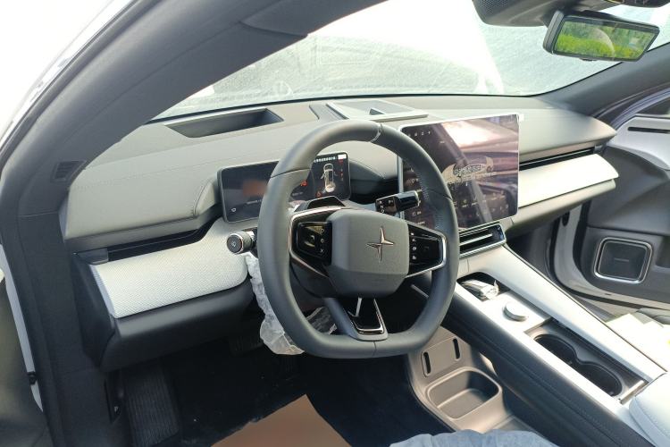 Used Polestar 4 2023 Dual-Motor Long-Range PLUS