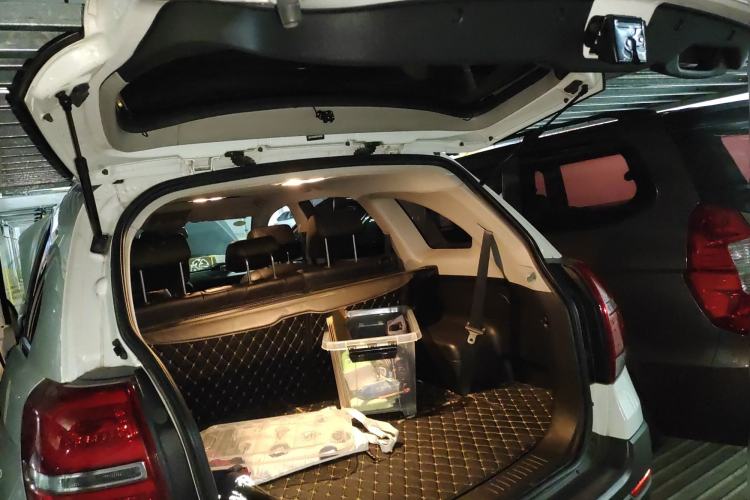 Used Chevrolet Captiva 2015 2.4L Two-Wheel Drive Urban Version 7 Seats