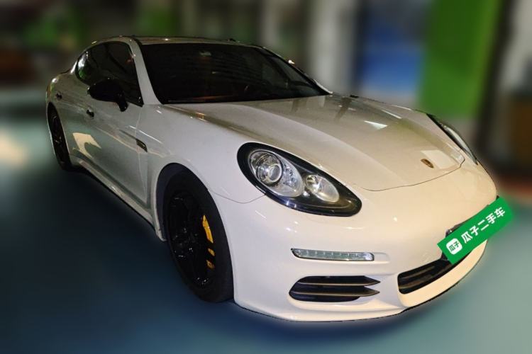 Used Porsche Panamera 2014 Panamera 3.0T Front Right 45 Deg