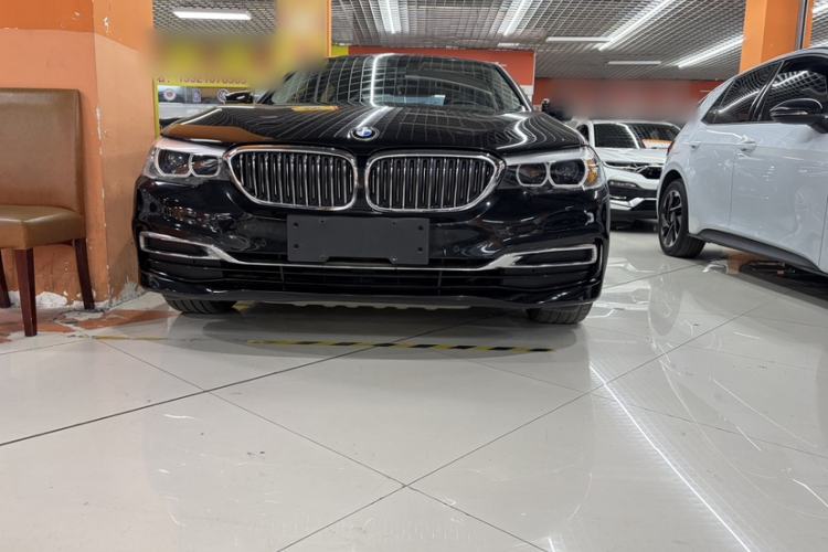 Used BMW 5 Series 2020 525Li Luxury Package
