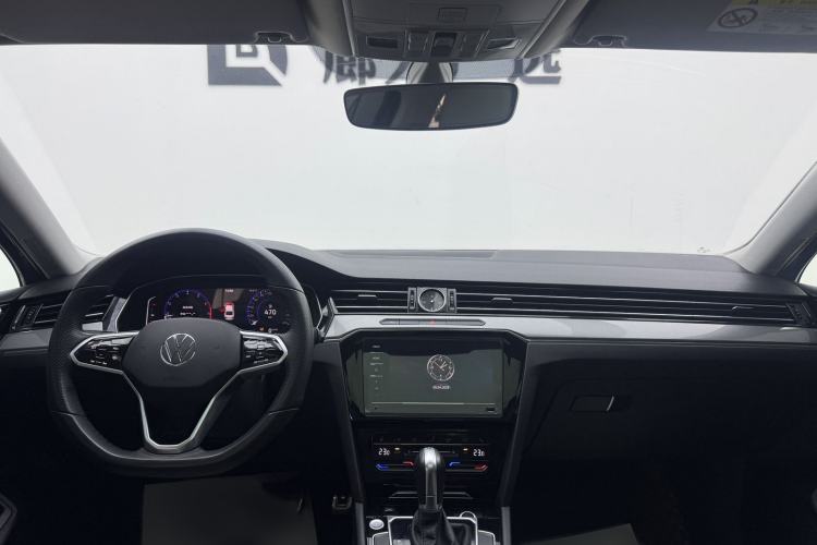 Used Volkswagen Magotan 2023 2 Million Units Limited Edition 330TSI DSG Leading Version
