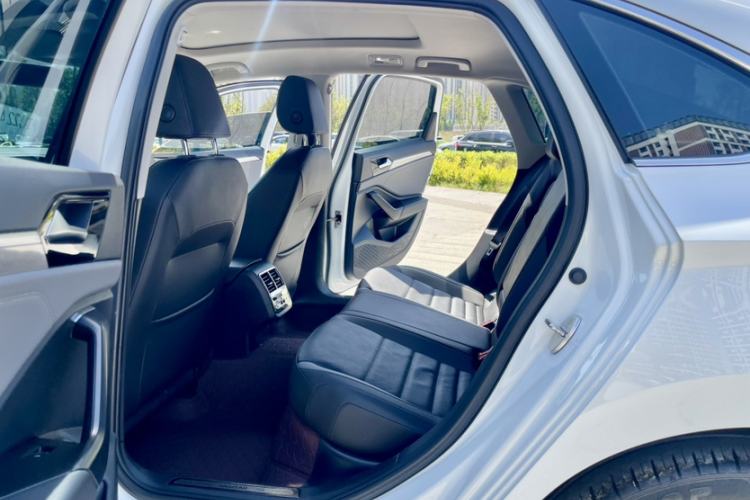 Used Volkswagen Sagitar 2022 280TSI DSG Excellence Edition
