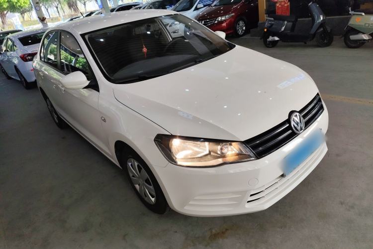 Used Volkswagen Jetta 2015 1.4L Manual Fashion Model