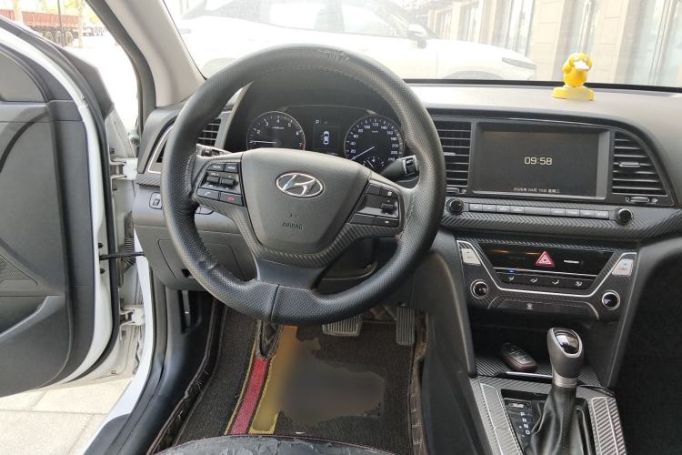 Used Hyundai Elantra (6th Generation / Lingdong) 2016 1.6L Automatic ZhiXuan – Elite Version

