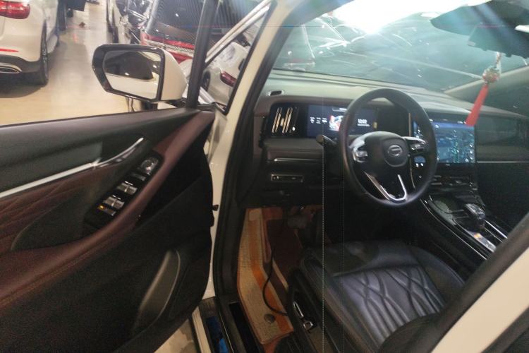 Used GAC Trumpchi M8 2024 Master Series 400T Prestige Edition Driver Seat