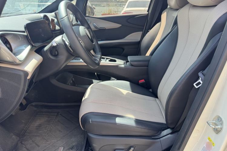 Used BYD Dolphin 2025 Intelligent Driving Version 410 km Fashion Edition
