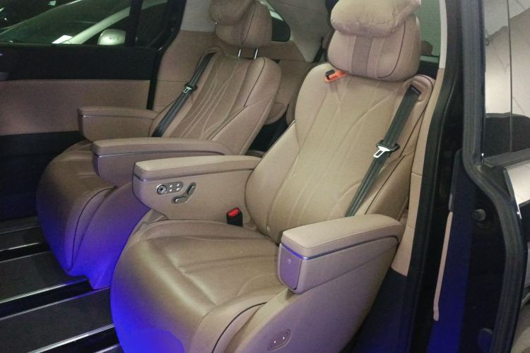 Used XPeng X9 2024 702 Ultra-Long Range Pro