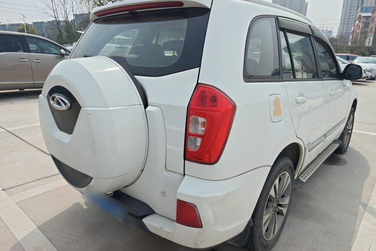 Used Chery Tiggo 3 2014 1.6L Manual Zhishang Edition Rear Right 45 Deg